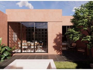 CASA EN VENTA TOTALMENTE REMODELADA EN EL CENTRO DE MÉRIDA, CERCA PASEO DE MONTEJO