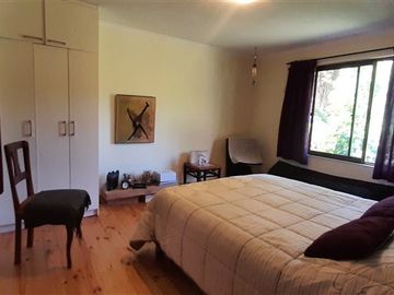 Casa en venta de 5 dorm. en Calera de Tango