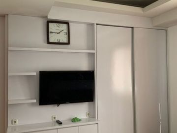 Disewakan Apartemen Royal Mediterania Garden Residences, 3BR Furnish