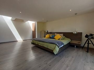 casa en arriendo en valle alto. Cod A8002789
