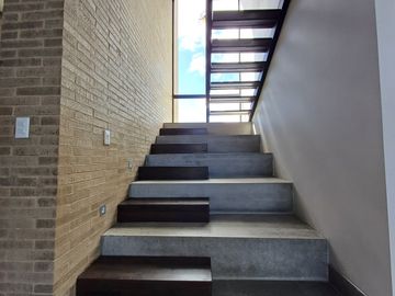 casa en arriendo en valle alto. Cod A8002789