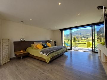 casa en arriendo en valle alto. Cod A8002789