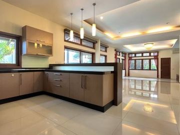DIJUAL RUMAH LUAS dgn S.POOL di Jl BENDA RAYA / KEMANG, AMPERA