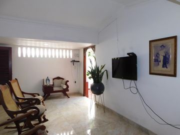 casa en venta en crespo. Cod V88666