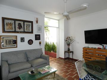 casa en venta en crespo. Cod V88666