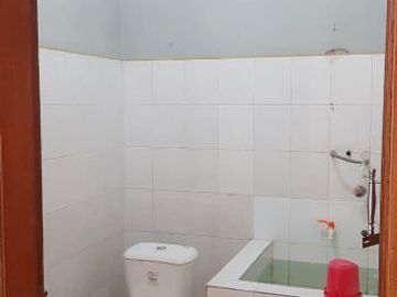 Di Sewakan Rumah Siap Huni 3 Kamar Nego Sampai Cocok di Jl. Kembar Bandung