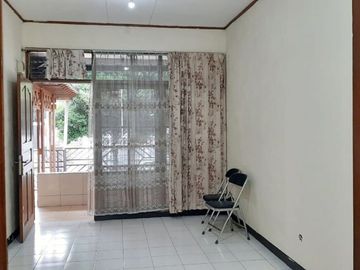 Di Sewakan Rumah Siap Huni 3 Kamar Nego Sampai Cocok di Jl. Kembar Bandung