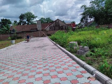 Rumah Dalam Cluster di Area Dekat Uii