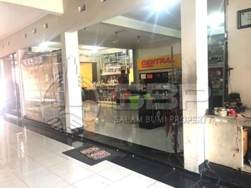 Dijual segera Usaha Variasi & Bengkel Mobil di Jl. Magelang Jogja Strategis