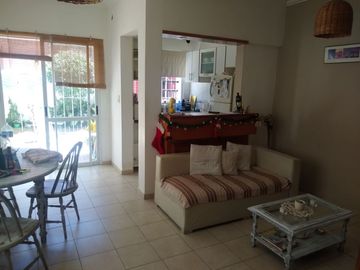 Casa PH en venta en Victoria