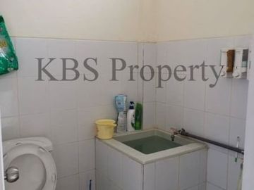 Disewa Ruko 3 Lt KBC (Batam Centre) Type 250/76.50 - Batam
