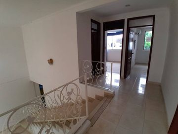 CASA EN VENTA BARRIO LA CASTELLANA|1073