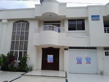 CASA EN VENTA BARRIO LA CASTELLANA|1073