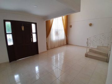 CASA EN VENTA BARRIO LA CASTELLANA|1073