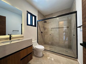 CASA EN VENTA EN CERRADA DEL PEDREGAL SLP