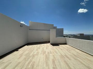 CASA EN VENTA EN CERRADA DEL PEDREGAL SLP