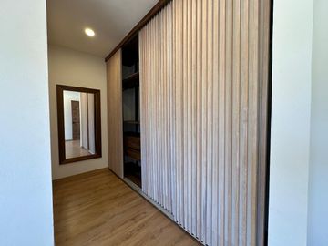 CASA EN VENTA EN CERRADA DEL PEDREGAL SLP