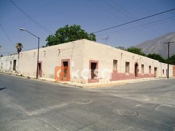 Casa en Venta en García, N.L., Centro.
