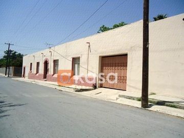 Casa en Venta en García, N.L., Centro.