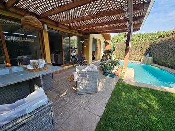 BAJÓ DE PRECIO!!! en condominio en Huechuraba