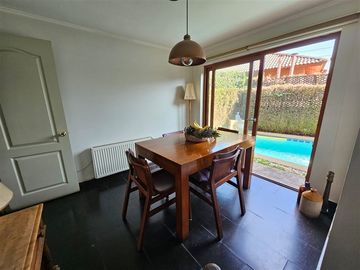 BAJÓ DE PRECIO!!! en condominio en Huechuraba