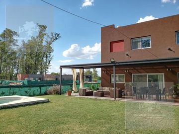 Casa - Francisco Alvarez