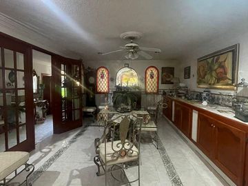 HERMOSA CASA EN SUBIDA A CHALMA, CUERNAVACA MOR