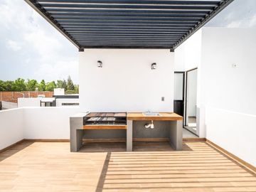 CASA EN PRIVADA CIMERA