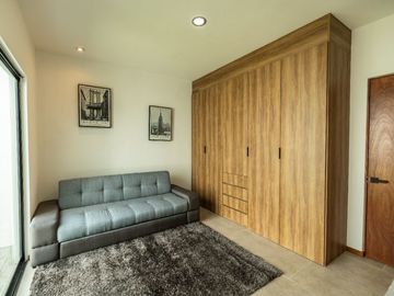 CASA EN PRIVADA CIMERA