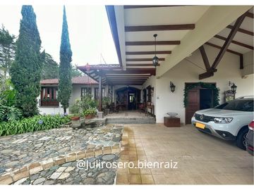 VENDO ESPECTACULAR CASA CAMPESTRE EN POPAYN