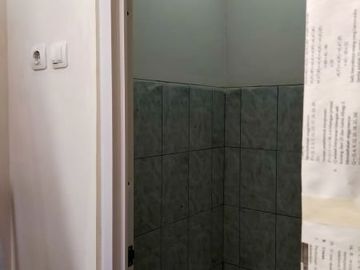Rumah minimalis 2 lt di Cipedak Jak Sel