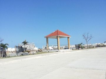 Terreno en Venta Fracc Costa Diamante de 198.57 m²