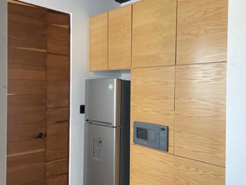 RENTA DEPARTAMENTO AMUEBLADO EN LOMAS DEL TEC