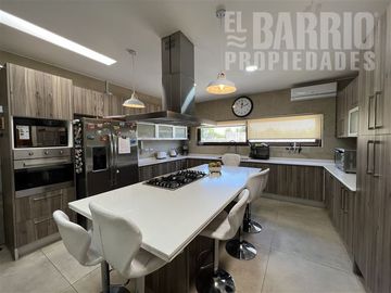Casa en Venta en Chicureo Centro