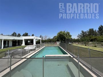 Casa en Venta en Chicureo Centro