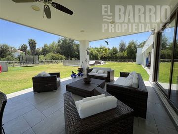 Casa en Venta en Chicureo Centro