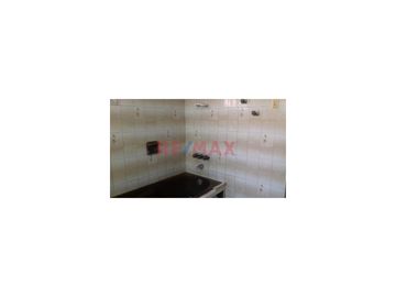 🏡 Venta lindo departamento en 2 Piso en La Punta, Callao! 🏡

🌟 Este departamento se ubica en una zona tranquila a una cuadra del malecón Santiago Fi