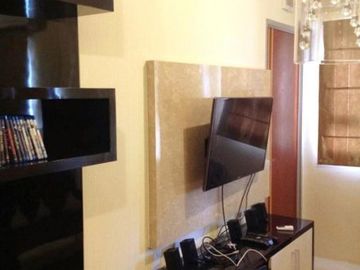 Apt. Puncak Kertajaya, Strategis