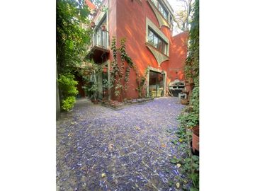 Casa de 2 Niveles Mas Pent House en Venta en Coyoacan