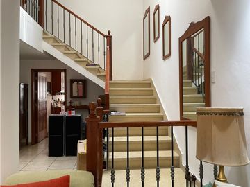 Casa de 2 Niveles Mas Pent House en Venta en Coyoacan