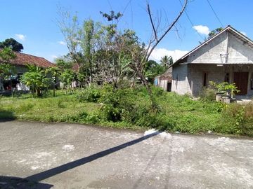 Jual Tanah hanya 130 Jt-an Legalitas Aman dekat Kantor Kelurahan Joho