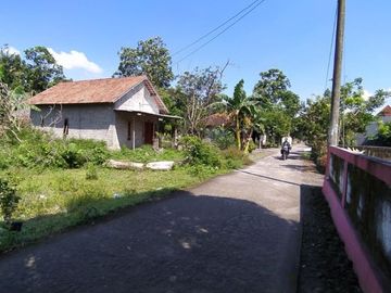 Jual Tanah hanya 130 Jt-an Legalitas Aman dekat Kantor Kelurahan Joho
