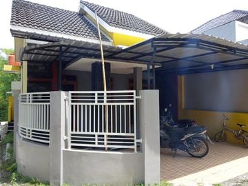 JUAL RUMAH SIAP HUNI DI JALAN JOGJA-SOLO DEKAT PASAR PRAMBANAN