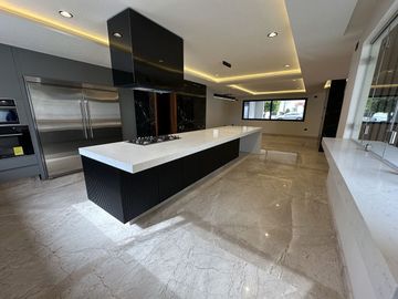 Casa en Venta Lomas de Angelópolis. Lujo y Confort!