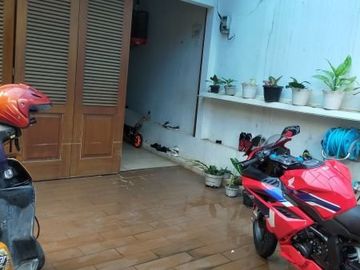 Rumah second 1,5 lt 2 M di Sawangan Depok