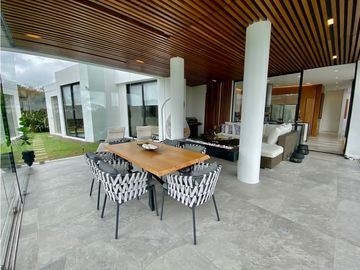Casa para Renta Amoblada en El Alto de Palmas