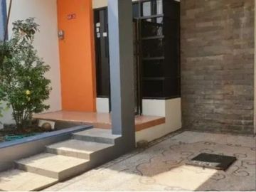 Rumah 2 Lt model minimalis di jambangan dekat masjid agung dan polda jatim harga nego