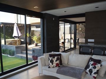 Residencia de Autor en La Condesa Juriquilla, Roof Garden, Master Suite, 6 Baños