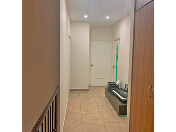 Vendo  casa en Clayton con aires, Conjunto cerrado *A-C-23*