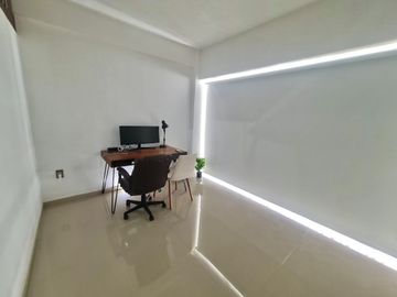 Hermosa y Espaciosa Casa en Privada